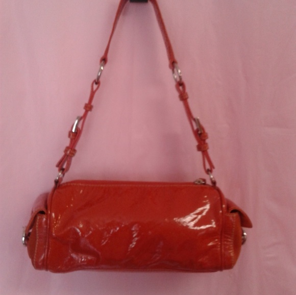 ‼️ FINAL PRICE ‼️🔶️ Nordstrom Barrel Shoulder Bag 🔶️ - Picture 1 of 9